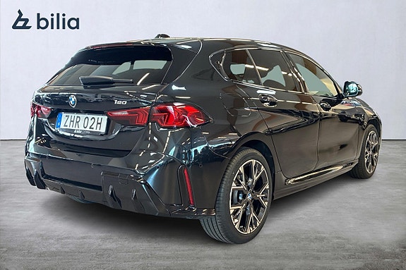 BMW 120 17 of 19