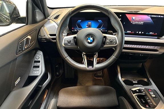 BMW 120 9 of 19