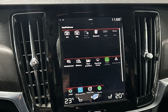 Volvo V90 Cross Country 14 of 30