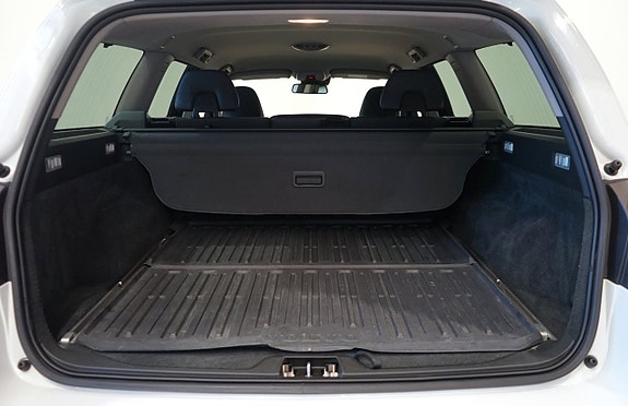 Volvo V70 9 of 10