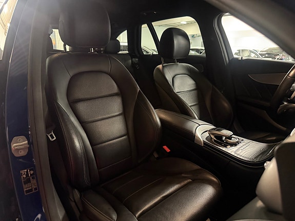 Mercedes-Benz C220 d 24 of 26