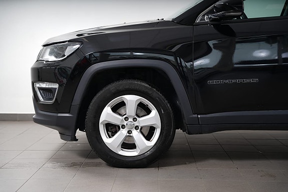 Jeep Compass 2 of 24