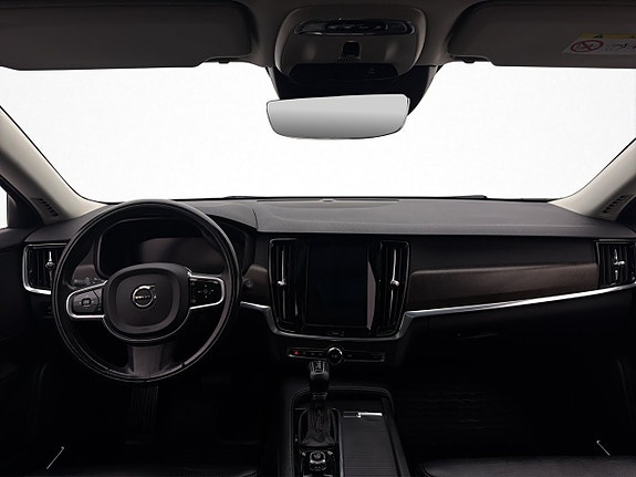 Volvo V90 Cross Country 19 of 30