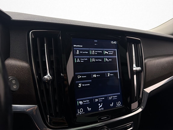Volvo V90 Cross Country 25 of 30