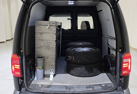 Volkswagen Caddy 10 of 19
