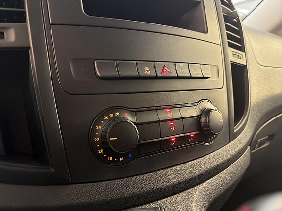 Mercedes-Benz Vito 110 14 of 21