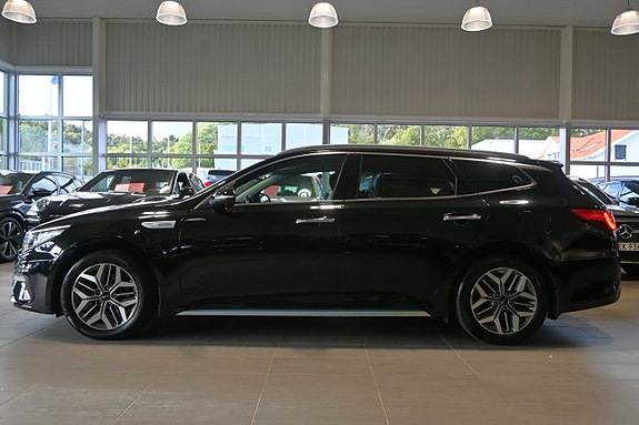 Kia Optima 2 of 30