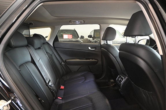 Kia Optima 17 of 30