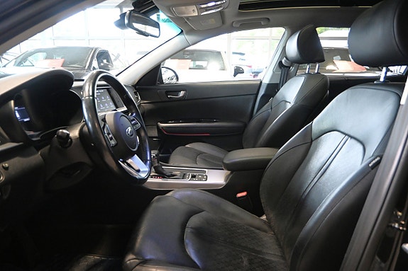 Kia Optima 8 of 30