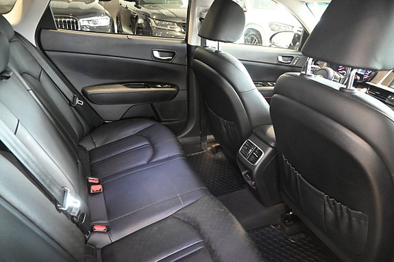 Kia Optima 16 of 30