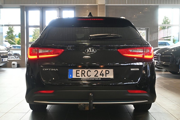Kia Optima 4 of 30