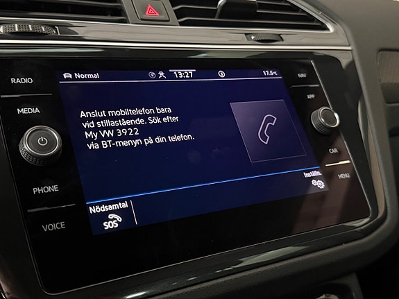 Volkswagen Tiguan 27 of 27
