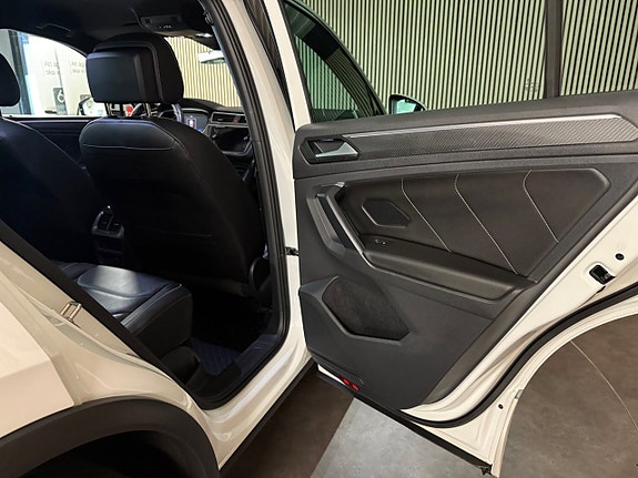 Volkswagen Tiguan 20 of 27