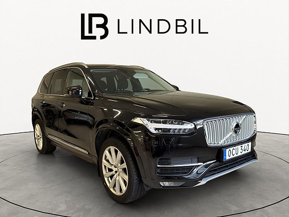 Volvo XC90 8 of 26
