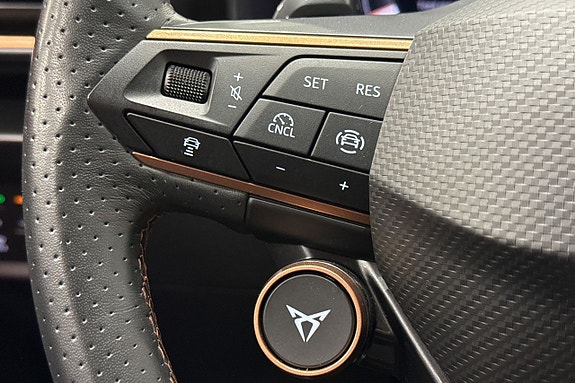 Cupra Formentor 11 of 27