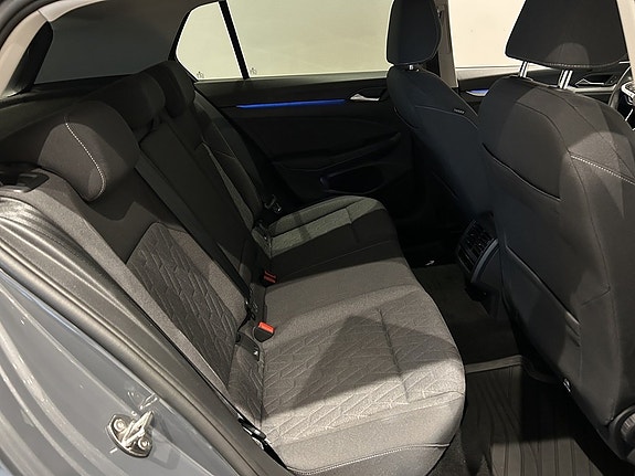 Volkswagen Golf I 11 of 22