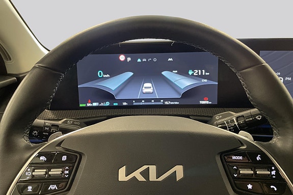Kia EV6 12 of 24