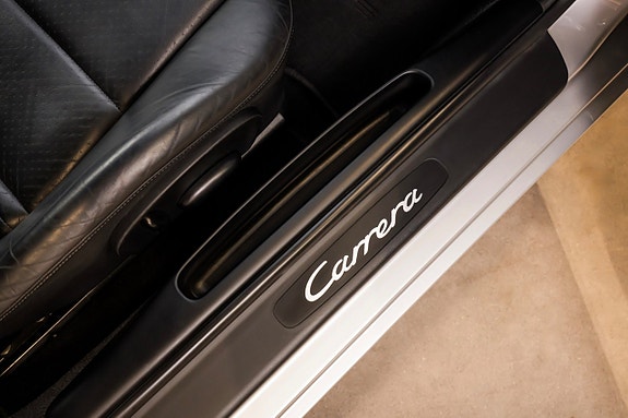 Porsche 911 Carrera 27 of 29