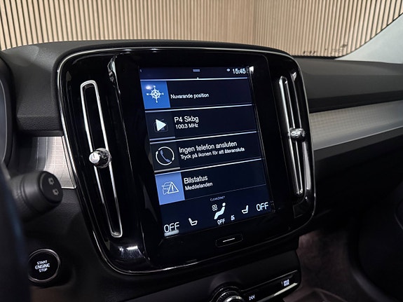 Volvo XC40 23 of 26