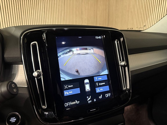 Volvo XC40 26 of 26