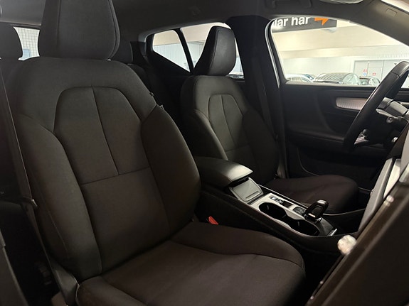 Volvo XC40 22 of 26