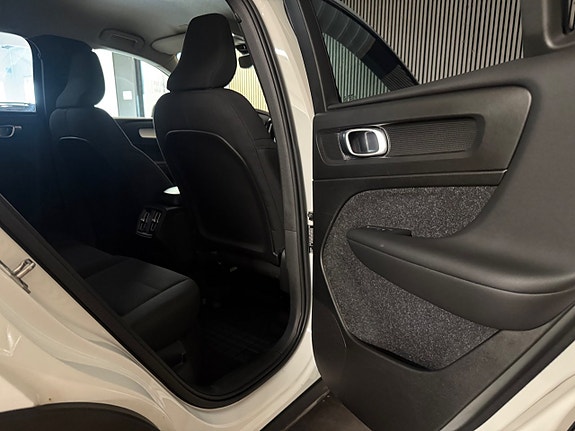 Volvo XC40 19 of 26