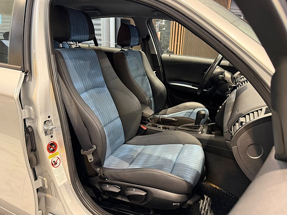 BMW 120i 17 of 21