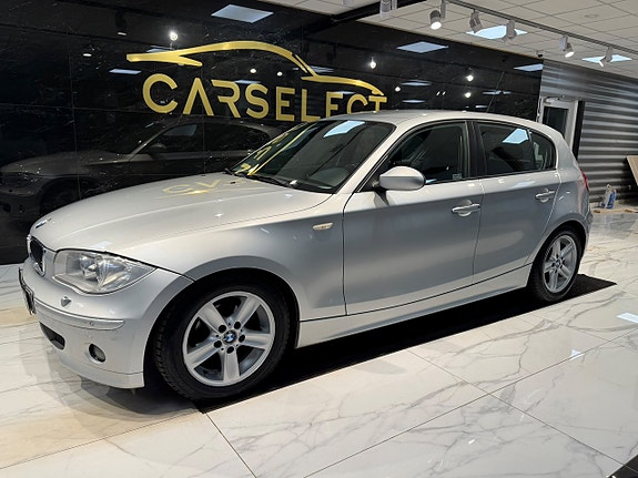 BMW 120i 2 of 21