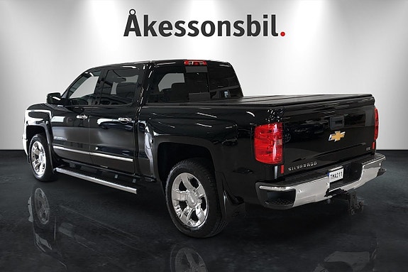 Chevrolet Silverado EV 5 of 10