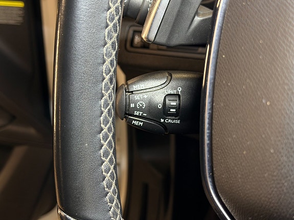 Peugeot 3008 16 of 25