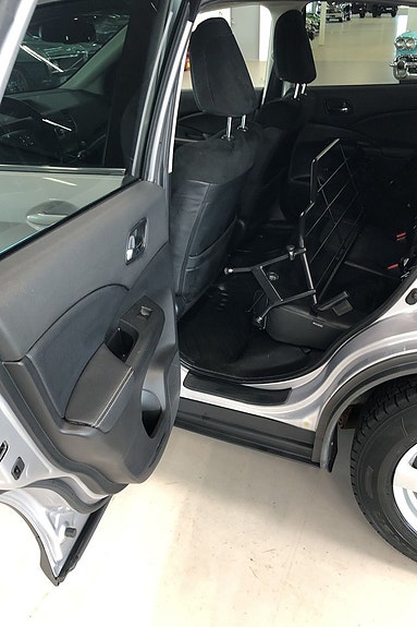 Honda CR-V 9 of 12
