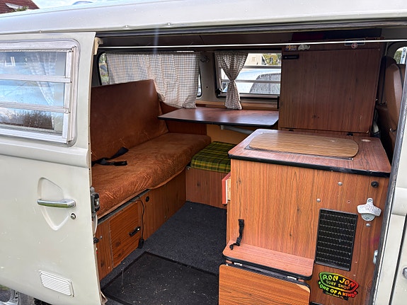 Volkswagen Transporter 6 of 21