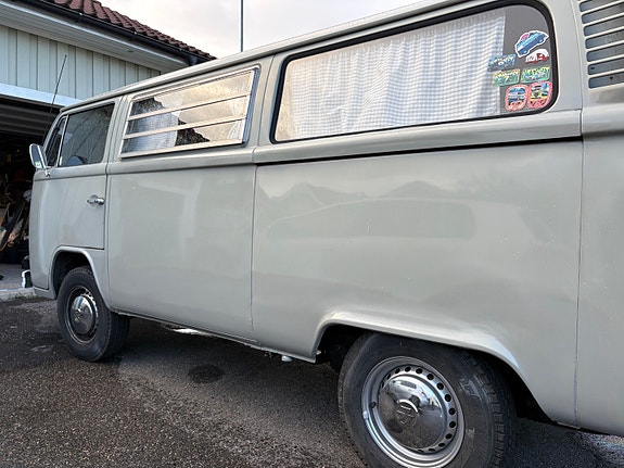 Volkswagen Transporter 14 of 21