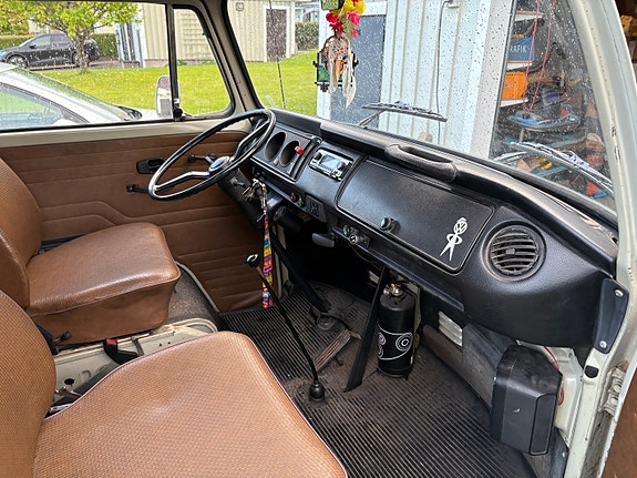 Volkswagen Transporter 17 of 21