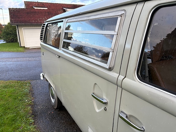 Volkswagen Transporter 9 of 21