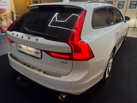 Volvo V90 5 of 16