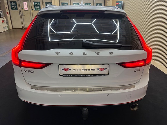 Volvo V90 4 of 16