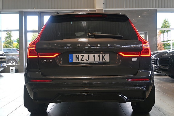 Volvo XC60 4 of 30