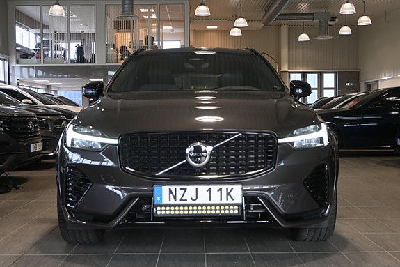 Volvo XC60 5 of 30