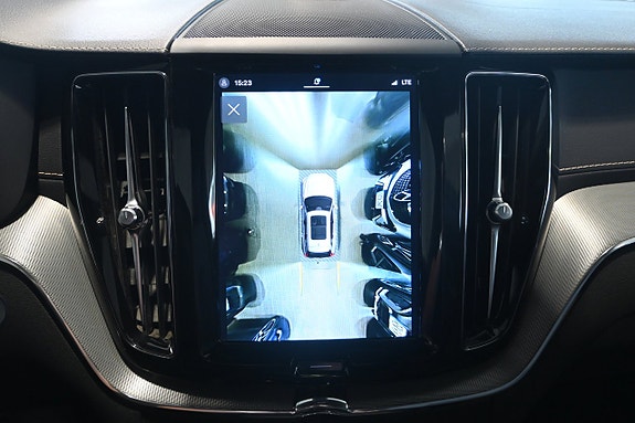 Volvo XC60 28 of 30