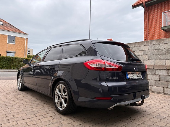 Ford Mondeo 9 of 26
