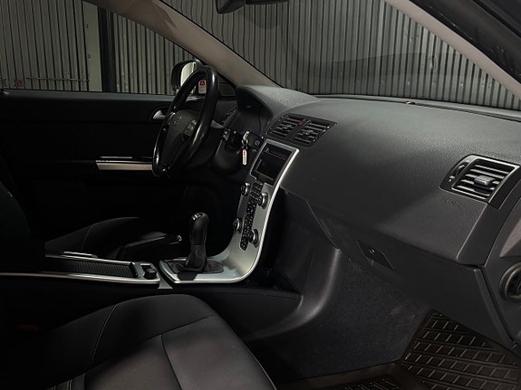 Volvo V50 10 of 17