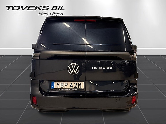 Volkswagen ID. Buzz 4 of 19