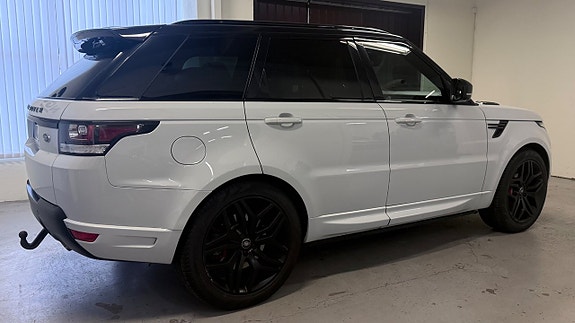 Land Rover Range Rover Sport 9 of 30