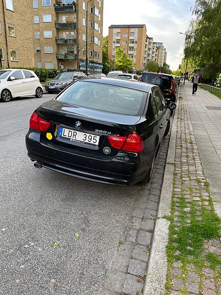 BMW 320d 5 of 6