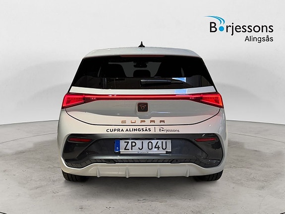 Cupra Born 4 of 22