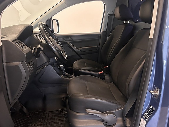 Volkswagen Caddy 10 of 16