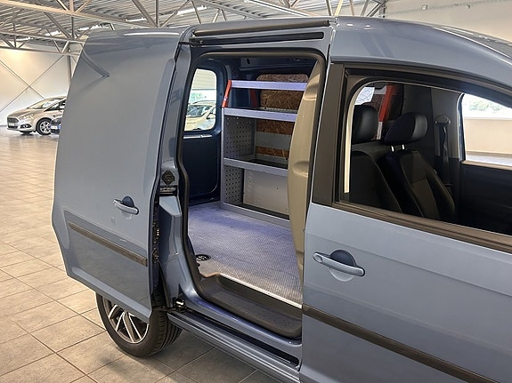 Volkswagen Caddy 7 of 16