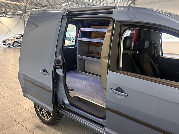 Volkswagen Caddy 7 of 16