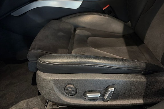 Audi A4 allroad 10 of 23
